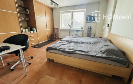 HOMreal.sk / Na predaj! Priestranný rodinný dom po kompletnej rekonštrukcii v obci Doľany, okres Pezinok