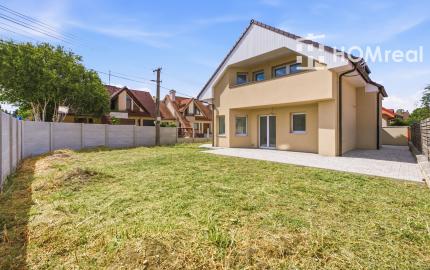 HOMreal.sk |  5 izbová novostavba s garážou v Ružindole pri Trnave – komfortné bývanie v pokojnej lokalite