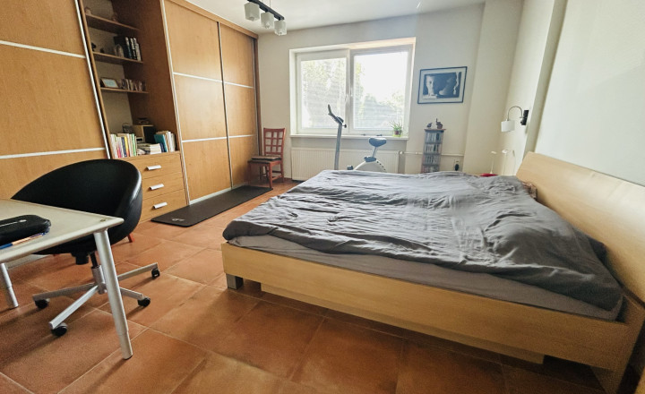 HOMreal.sk / Na predaj! Priestranný rodinný dom po kompletnej rekonštrukcii v obci Doľany, okres Pezinok - fotografia 9