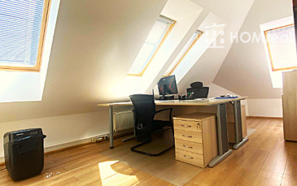 HOMreal. sk / Kancelárske priestory na prenájom v centre Trnavy s parkovaním.