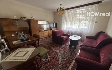 HOMreal.sk |  Rodinný dom na predaj Malženice – veľký pozemok, garáž, ideálny na rekonštrukciu