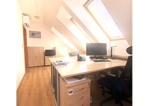 HOMreal. sk / Kancelárske priestory na prenájom v centre Trnavy s parkovaním.